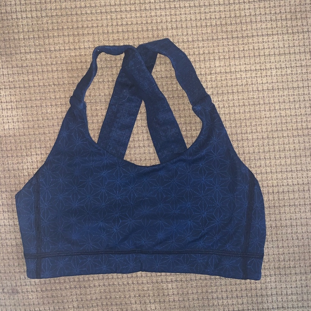Navy lululemon sports bra